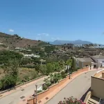 Tamango Hill 아파트