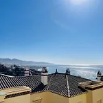 Tamango Hill 아파트 네르하