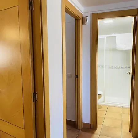 Tamango Hill Apartment *